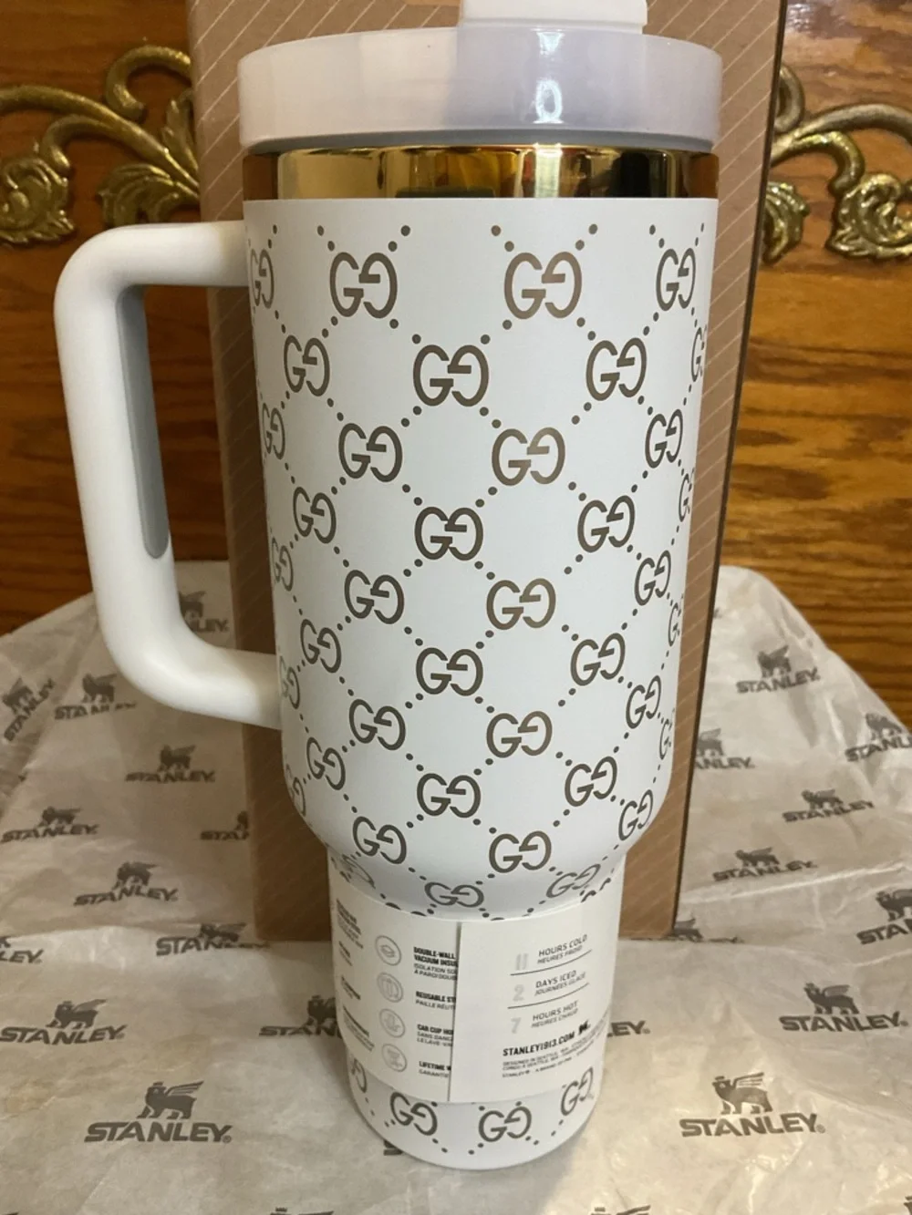 Stanley White and Gold Logo Quencher Tumbler - Picture 4 of 5